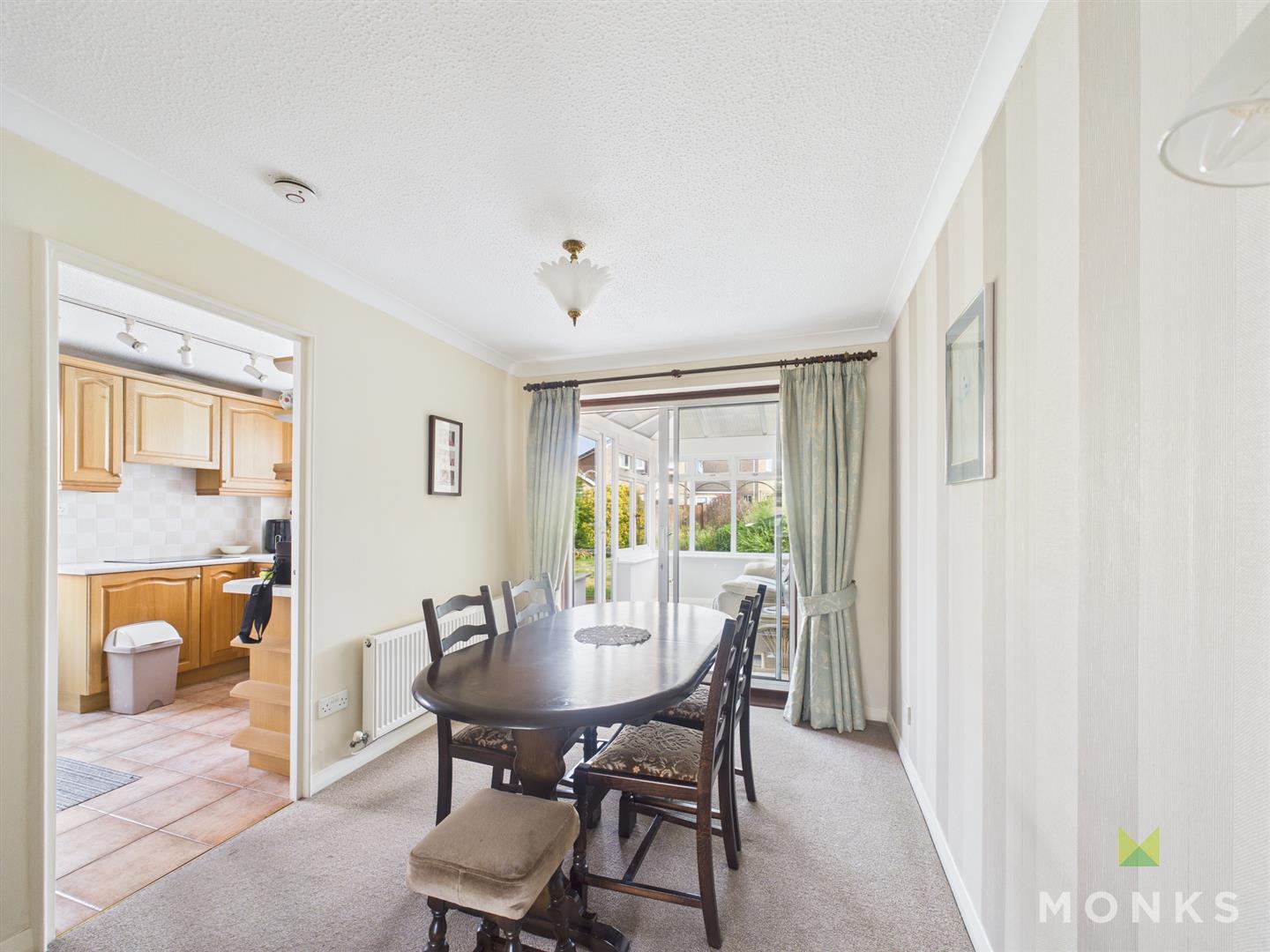 4 Woodpecker Close, Shrewsbury, SY1 4UB SSTC